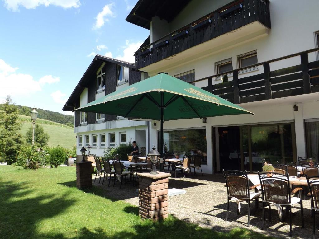 Der Watzenhof Hotel Hemsbach Ngoại thất bức ảnh